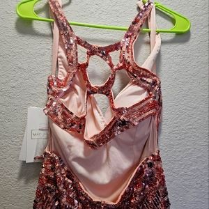 MAC DUGGAL SLEEVELESS FAUX WRAP SEQUIN EMBELLISHED CUT OUT BACK.. 4 rose gold(